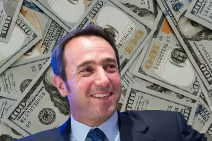 Los usuarios de Mercado Pago pueden comprar dólar oficial con acreditación inmediata y también ingresar dólares.