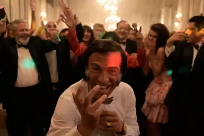 El líder riojano arranca su camino a la presidencia con una lección básica: el poder primero se camina.