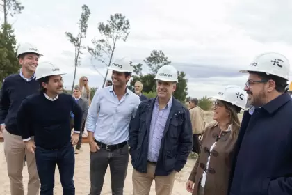 Bastitta, CEO de +Colonia, consideró "trascendental" la presencia de Orsi al inicio de su gestión