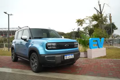 ¿Qué trae y cuánto sale el primer auto eléctrico de Chevrolet?