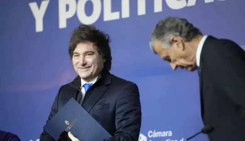 Milei cruzó al kirchnerismo por la votación en Diputados: "Tienen secuestrado al Congreso y quieren quebrar al Estado"