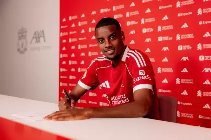 Isak es ahora el hombre llamado a marcar la próxima década en Liverpool.