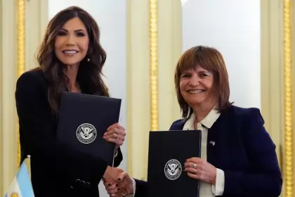 Aseguran que EE.UU. frenó el acuerdo de exención de visas para Argentina