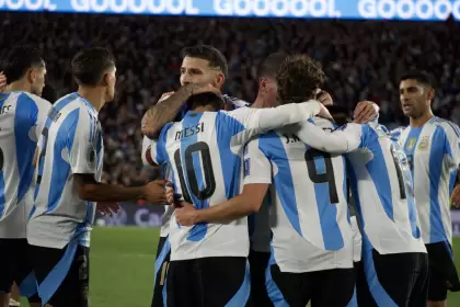 Con la vuelta de Messi, la Selección Argentina enfrenta a su par de Puerto Rico en Miami