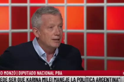 "Manejaba una rotisería": el brutal ataque de Monzó a Karina Milei