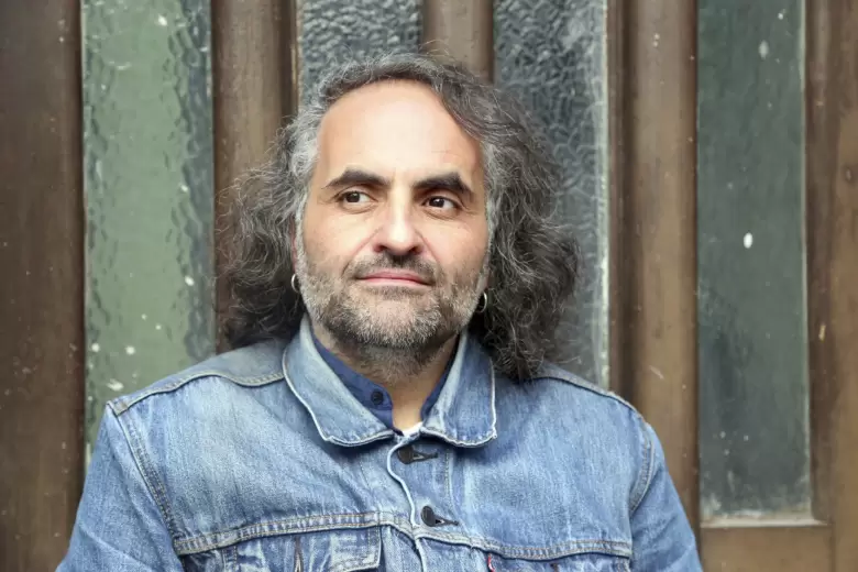 Rocco Carbone, filósofo y analista político especializado en la teoría del poder mafioso, discursividades y procesos políticos y culturales de América