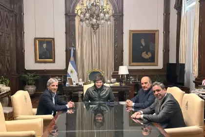 Milei revive el Ministerio del Interior: el gesto que busca calmar tensiones con los gobernadores