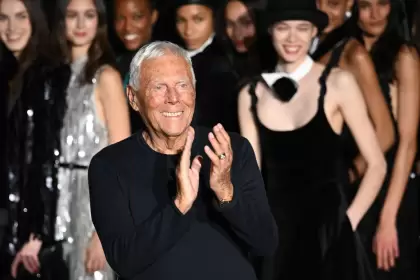 Giorgio Armani, el diseñador que durante más de medio siglo vistió a actores, empresarios y personalidades de todo el planeta.