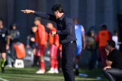 El DT tendrá ocho fechas por delante para revertir el presente del "Rojo" y clasificarlo a los playoffs del Torneo Clausura