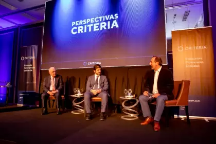 Crisis financiera y elecciones: qué esperan Marengo y Ruckauf