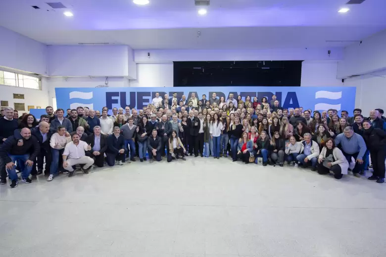 Taiana, Grabois y Kicillof