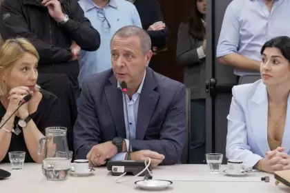 Oscar Zago rompió su alianza con el PRO y arma un interbloque con Marcela Pagano