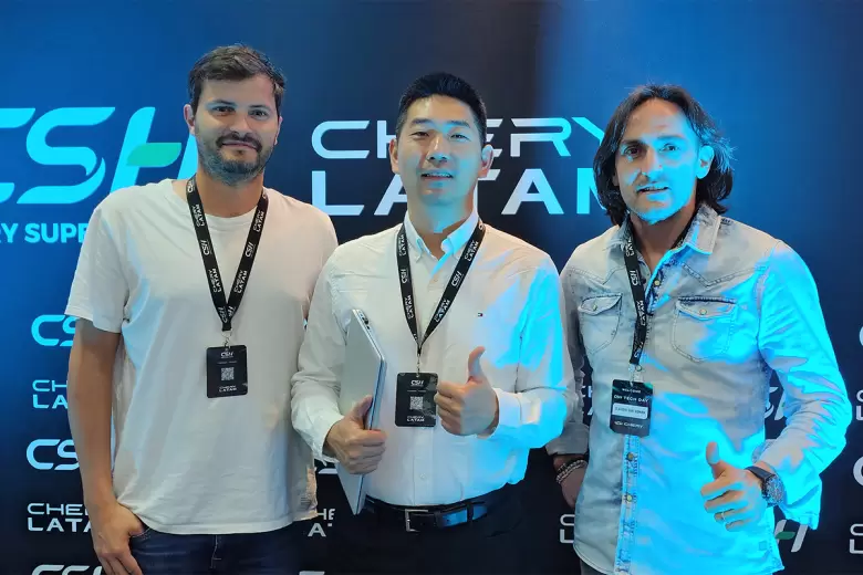 "En China nos dan libertad para lo que es la adaptación de algunas cuestiones al mercado local", dice San Román.