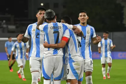 Argentina busca su séptimo título en el Mundial Sub-20 y se prepara para debutar ante Cuba