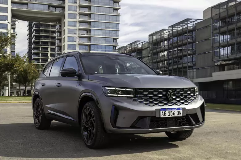 El Nuevo Renault Koleos llega importado desde Corea del Sur.