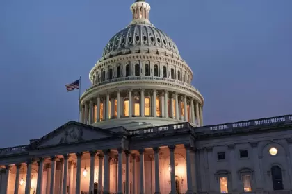 EE.UU. en shock: el gobierno cierra y estalla la guerra poltica