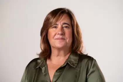 Llenderrozas, candidata a diputada nacional, dirige el Comité de Asuntos Latinoamericanos del Consejo Argentino para las Relaciones Internacionales.