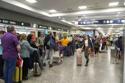 Paro nacional de ATE: protestas en aeropuertos y organismos estatales con impacto en servicios