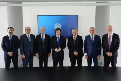 Milei recibió a Marín, el CEO de ENI CEO Claudio Descalzi y toda la comitiva.