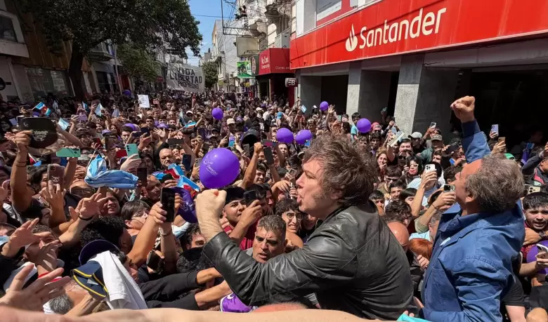 El miedo al regreso del kirchnerismo: la carta final que juega LLA