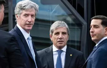 El Gobierno alcanz supervit primario del 1,4% del PBI hasta octubre. Lograr cumplir con el FMI en diciembre pese al gasto en aguinaldos?