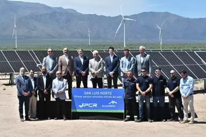 PCR y ArcelorMittal Acindar inauguraron el primer parque renovable híbrido del país.