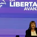 Javier Milei no quiere bajarse, pero Patricia Bullrich entra a la carrera presidencial