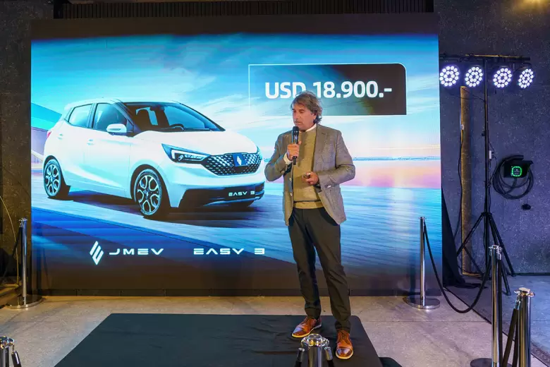 Su precio lo convierte en el auto eléctrico más accesible del mercado local.