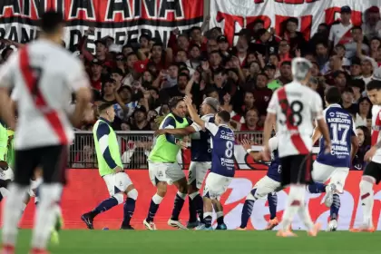 River perdió nuevamente en el Monumental