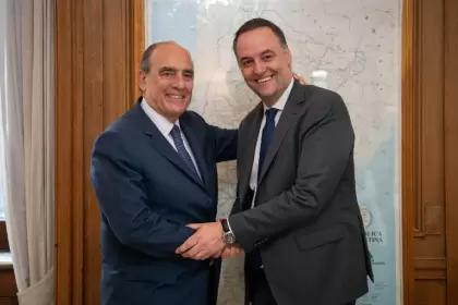 Extraordinarias en diciembre: Milei impulsa Presupuesto y reformas clave