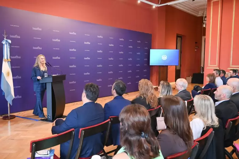 Karina Milei reunió a los nuevos diputados de La Libertad Avanza en Casa Rosada para definir la agenda de reformas