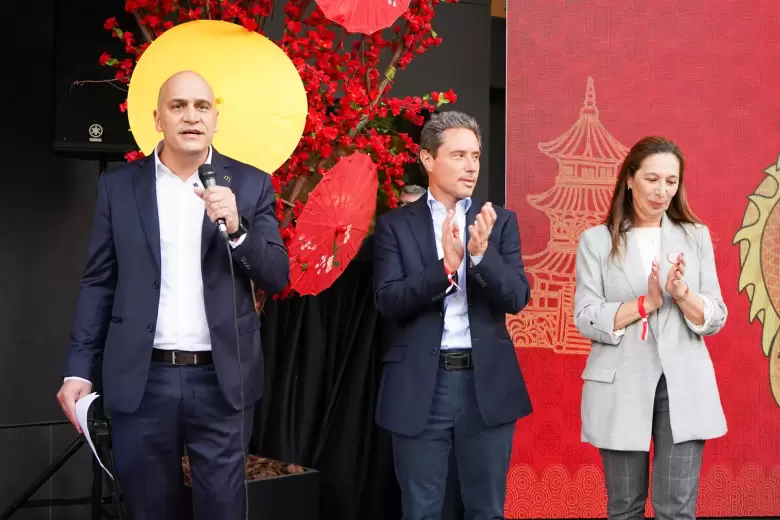 El McDonald's más inesperado de Argentina está en el Barrio Chino (y tiene menú asiático)