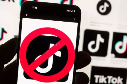 Dinamarca prohibirá el uso de redes sociales para los menores de 15 años