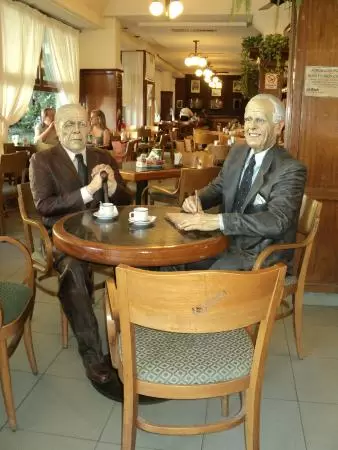 En la manaza de La Biela, 13,87% de los vecinos tiene más de 80 años.