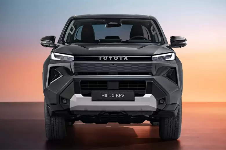 Los cambios en la pick-up de Toyota se centran en su frontal.