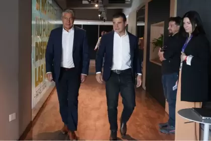 "Neuquén tiene que monetizar su subsuelo en los próximos 30 años, y para eso es muy importante acelerar las inversiones", dijo Figueroa.