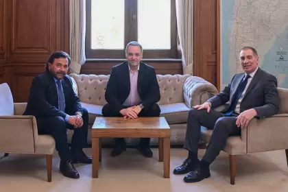 Semana decisiva: Milei y Santilli buscan cerrar apoyos clave para Presupuesto 2026 y reformas