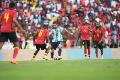 Argentina revolucion Angola y cerr el ao con una victoria en su preparacin rumbo al Mundial 2026.