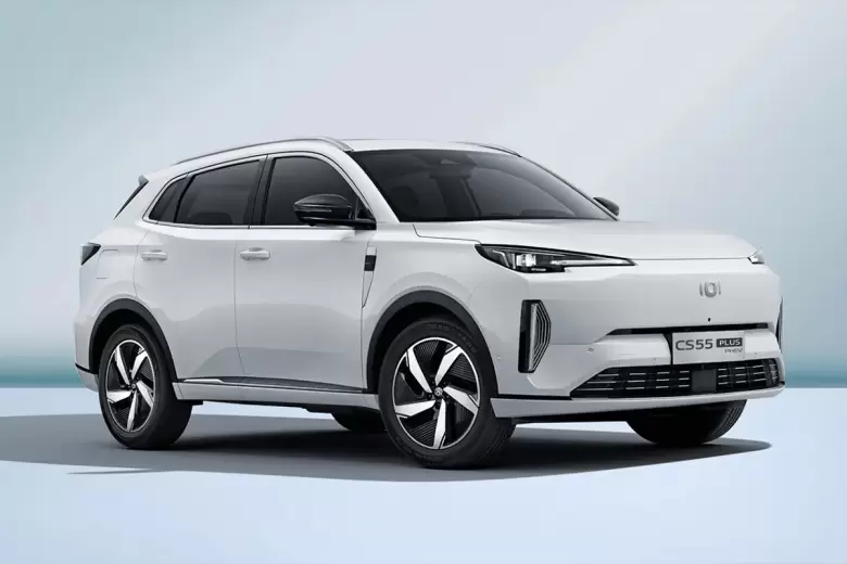 El Changan CS55 Plus PHEV es un SUV del segmento C, con 4,53 m de largo.