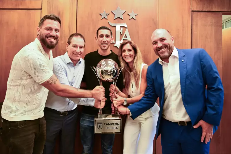 Rosario Central campeón de la Liga 2025