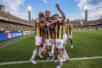 Rosario Central fue coronado campeón de la Liga 2025 por haber sido el mejor equipo de la tabla anual.