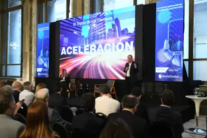 El impactante evento del Banco Ciudad que reunió a Guillermo Oliveto y Pasty Lauria