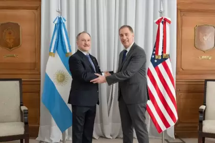 Diego Santilli recibió al embajador Peter Lamelas en la Casa Rosada