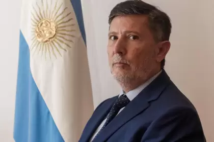 Milei designó a Cristian Auguadra como nuevo titular de la Secretaría de Inteligencia de Estado (SIDE).
