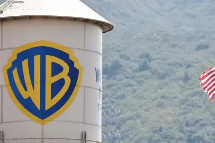 Netflix se queda con Warner y vence a Paramount y Comcast