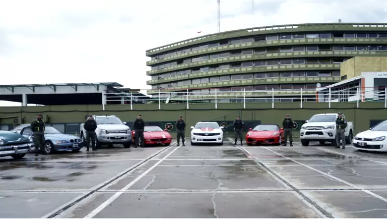 En diciembre de 2018 se desbarató el Clan Loza y además de la citada Ferrari se incautaron otros 50 vehículos.
