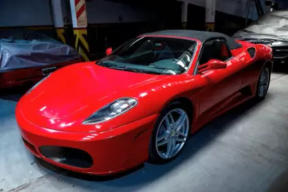 La Ferrari F430 que pertenecía al "Clan Loza" es de 2006 y tiene apenas 16.855 km.