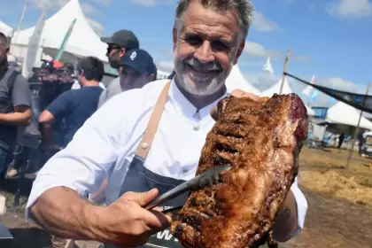 El chef Christian Petersen pelea por su vida