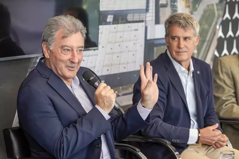 "Daniel (Herrero) está en absolutamente todos los detalles", dice Prat Gay.