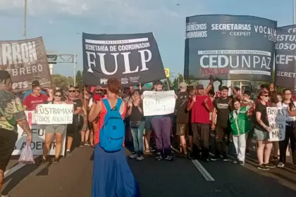 Despidos y caos en Lustramax: el conflicto que paraliza la Panamericana